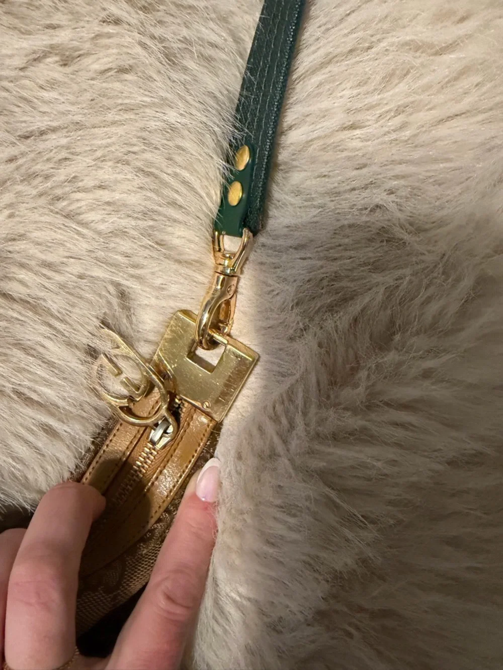 Gucci Beige GG Canvas Shoulder Bag with Green and Red Web Strap - Picture 14 of 16